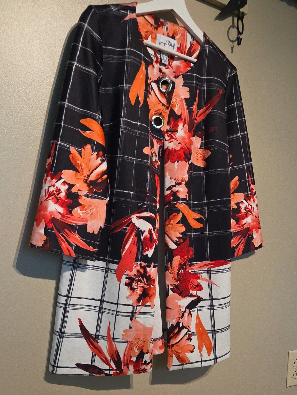 Joseph Ribkoff Black, Peach & Red Statement Jacket/ Topper